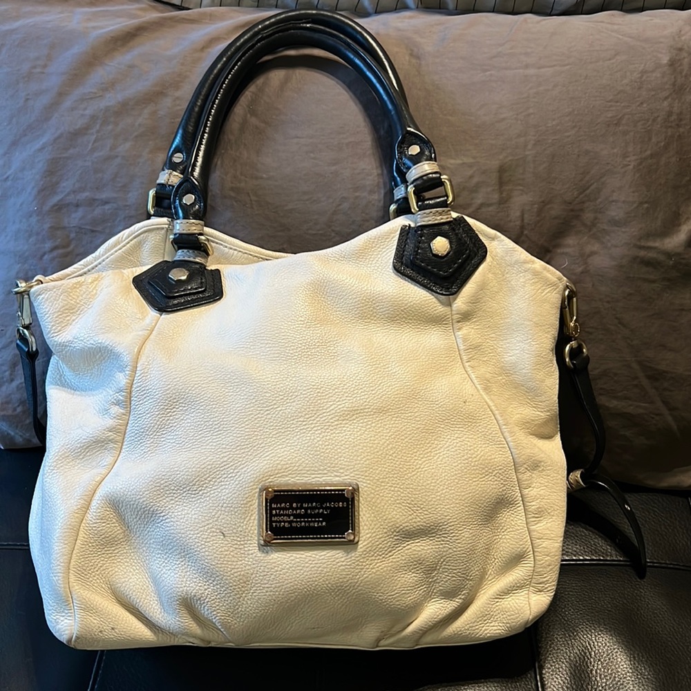 Marc by Marc Jacobs shoulder and crossbody leather handbag